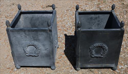 Pair of square metal urns with wreath and finials (1 of 5)