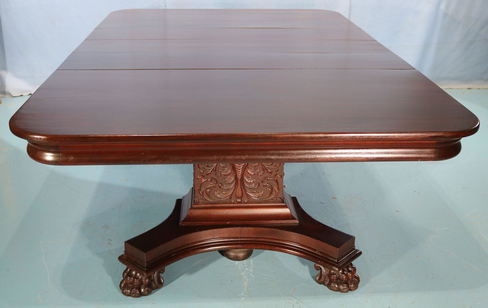 Mahogany banquet table with 3 leaves (1 of 5)