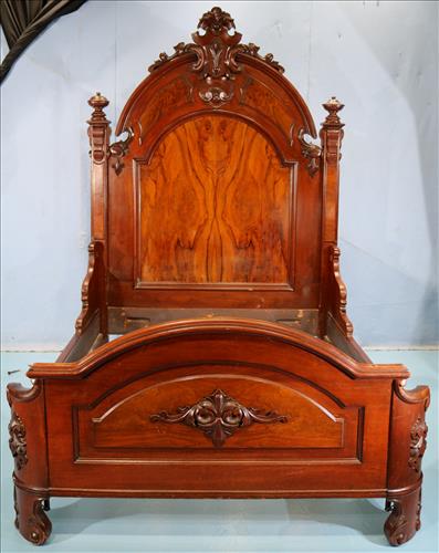Walnut Victorian bed by Mitchell and Rammelsberg (1 of 7)