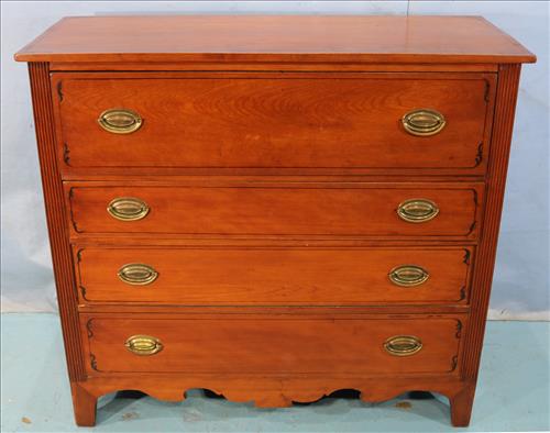 Period Sheraton 4 drawer chest with stenciling (1 of 6)