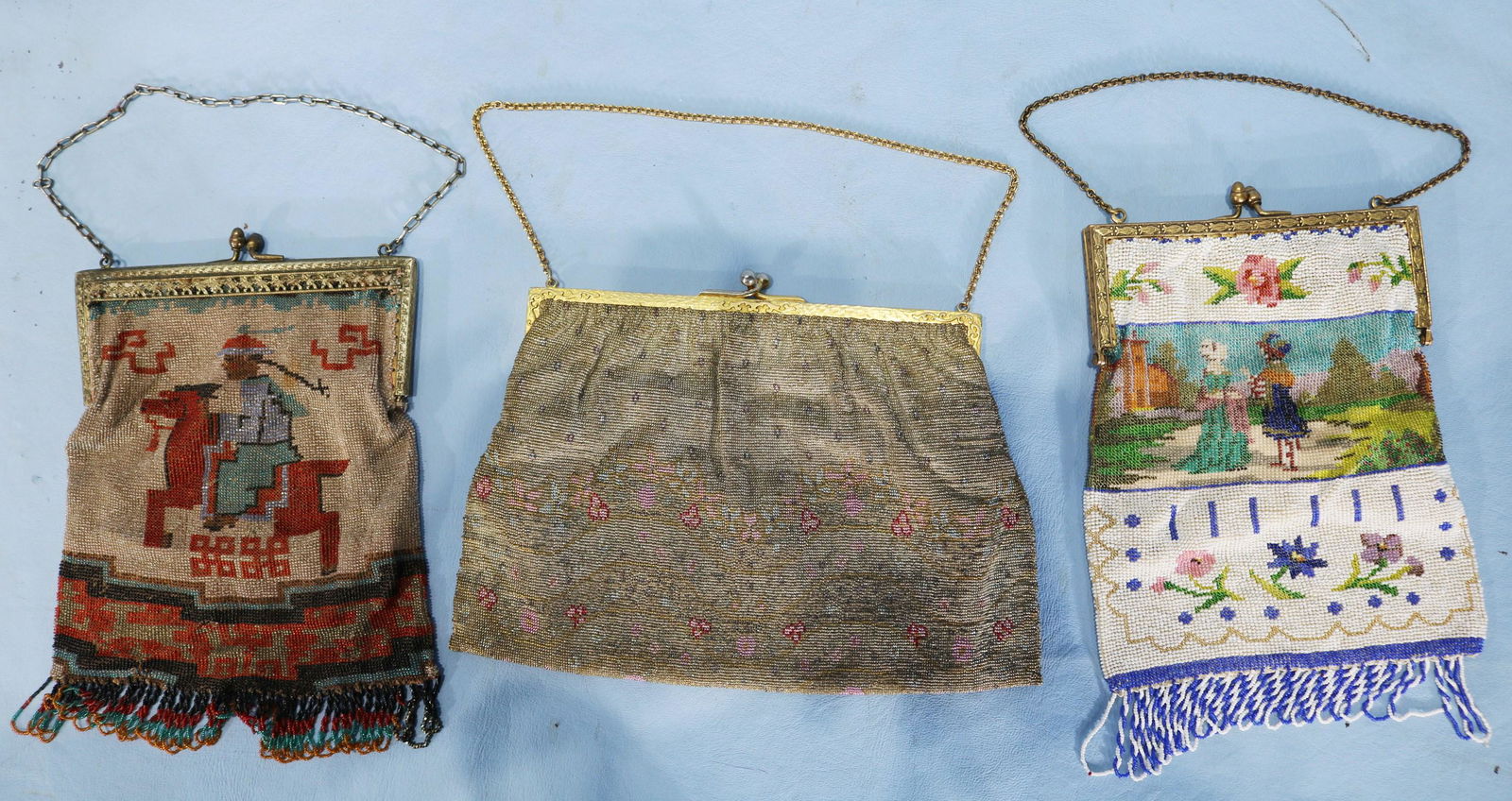 3 beaded Victorian purses (1 of 4)