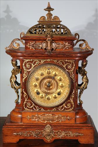 Oak Victorian mantle clock by Ansonia, has pendulum (1 of 5)
