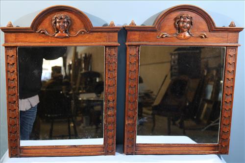 Pair of mahogany hanging mirrors with carving (1 of 3)