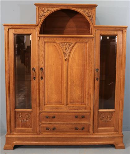 Art Nouveau oak bookcase in perfect condition (1 of 7)