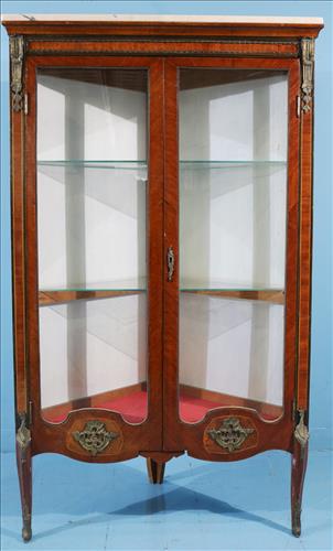 French corner cabinet with bronze ormolu (1 of 4)