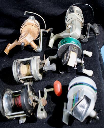 6 fishing reels: 6 fishing reels
