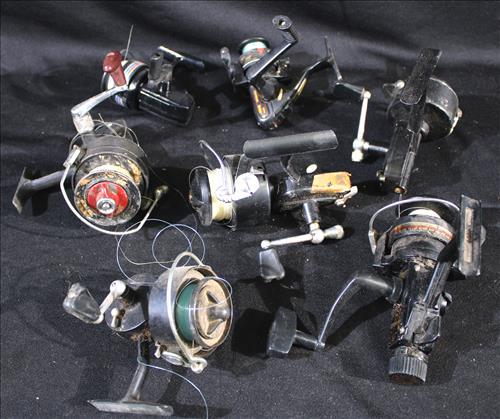 7 fishing reels, some old open face: 7 fishing reels, some old open face