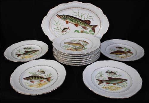 12 piece Bavarian fish set, white with gold trim (1 of 5)