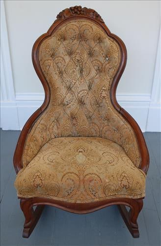 Walnut Victorian ladies parlor rocker with carved crown (1 of 2)