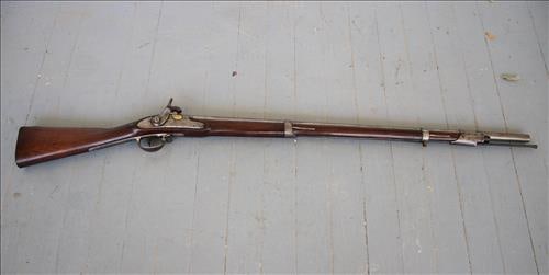 1831 Springfield converted flint lock rifle to percusion: Confederate 1831 Springfield flint lock rifle converted over to percusion with inspecter marks, 52 in. L.
