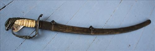 Centennial officer presentation sword marked Boston (1 of 5)