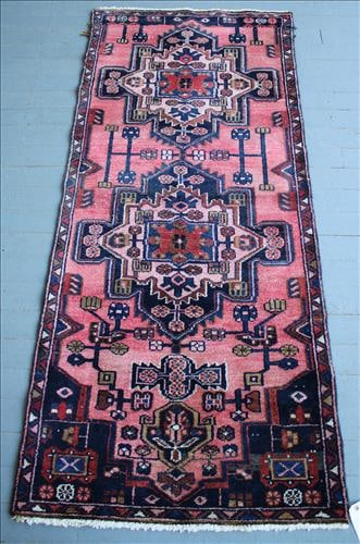 Handmade Hamadan Persian rug, 2 ft. 6 in. x 5 ft. 9 in. (1 of 3)