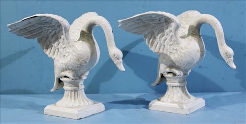 Pair of white painted cast iron post tops in form of geese (1 of 3)