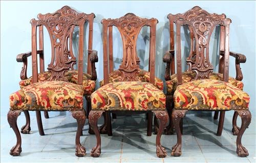Set of 6 true antique mahogany dining chairs w needlepoint (1 of 3)