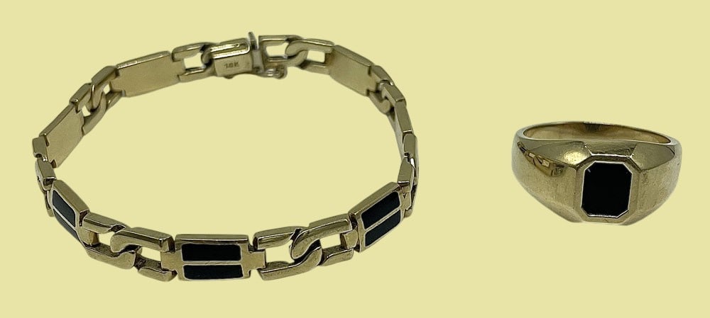 Mid-century mans 14K gold & onyx ring with matching bracelet (1 of 1)