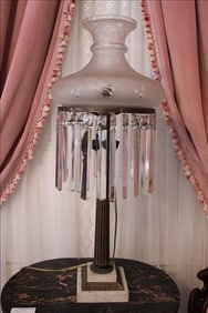 Beautiful astral lamp with original prisms, 31 in. T.