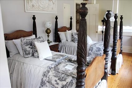 Pair of acanthus carved twin beds with mattress