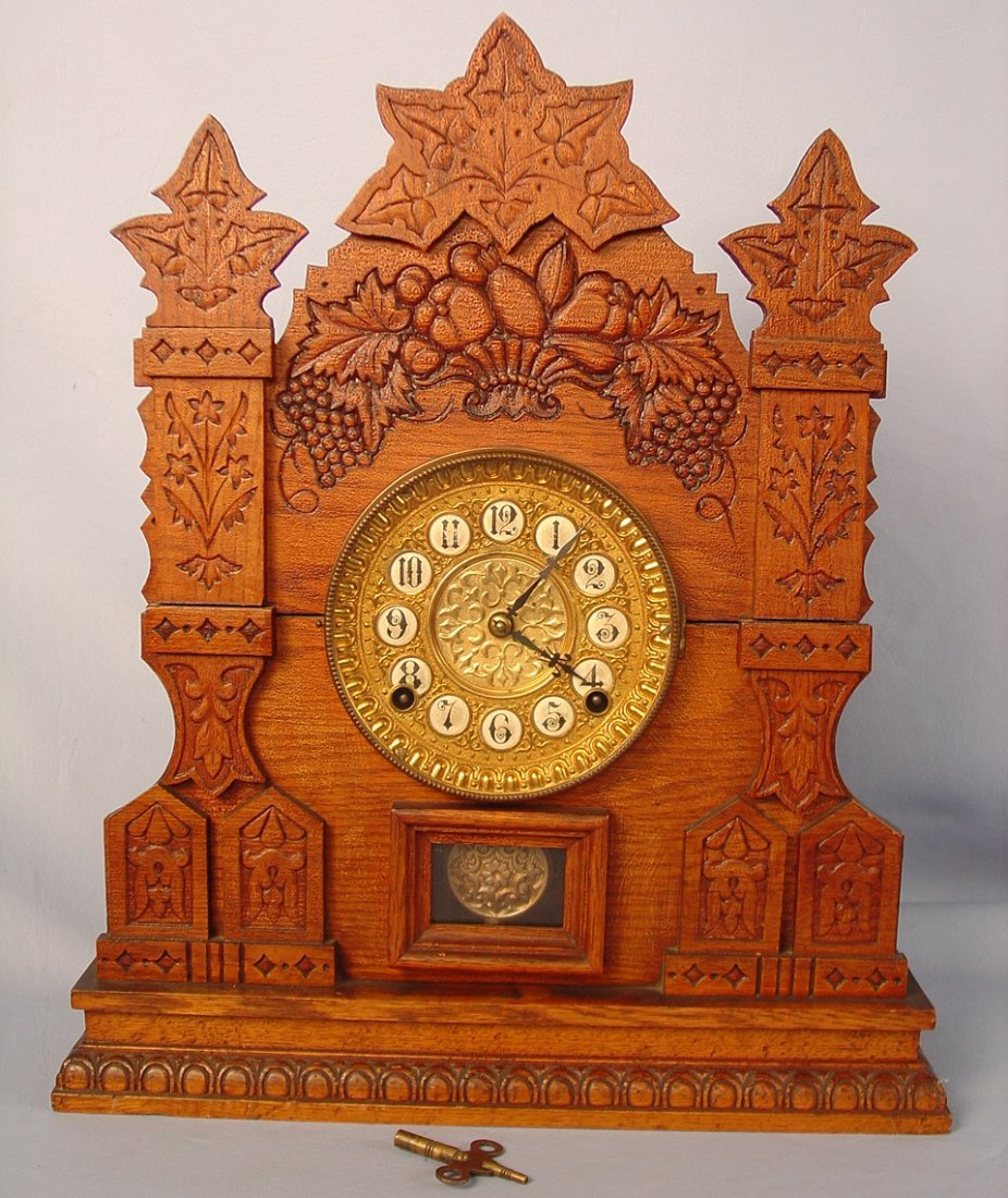 Gilbert Champion N Clock, 18in. T, 15in. W: Gilbert Champion N Clock, 18in. T, 15in. W