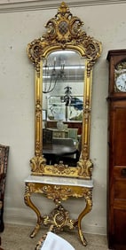 Victorian gold leaf mirror with beautiful ornate crown