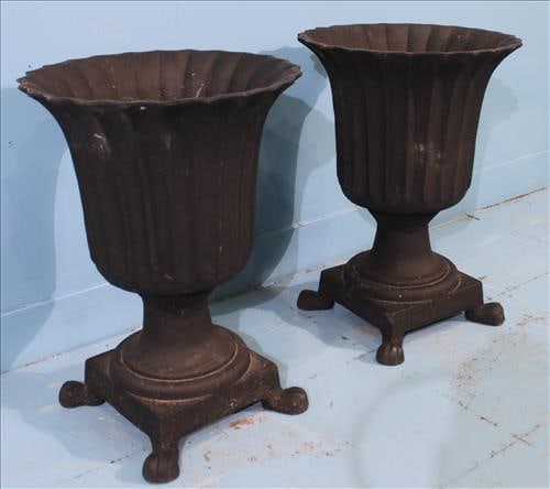 Pair of Contemporary Black Claw Foot Garden Urns: Pair of Contemporary Black Claw Foot Garden Urns, 19 in. T, 14 in. R