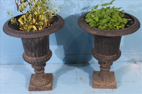 Pair of Cast Iron Black garden Urns: Pair of Cast Iron Black garden Urns, 24 in. T, 18 in. R