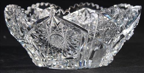 American brilliant cut glass bowl, 9 in. R, 4 in. T