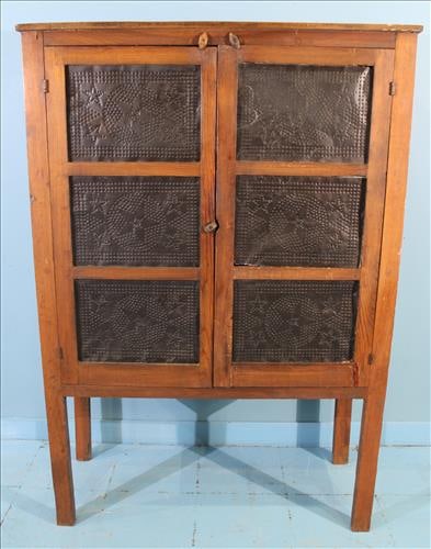 Primitive Pine Pie Safe with Star Pattern Tin Panels (1 of 4)
