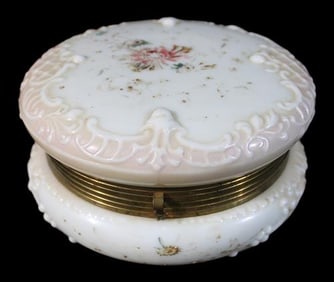 Wave Crest Powder Box, C.F. Monroe Co., Late 19th Century