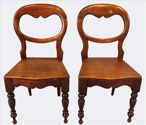 Pair of Victorian Baloon-Back Side Chairs (1 of 3)