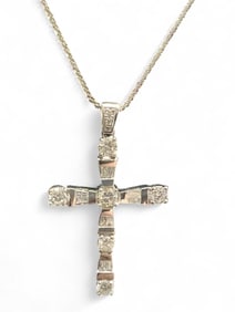 14K White Gold Diamond Cross Pendant Necklace (2.45 cts T.W.)