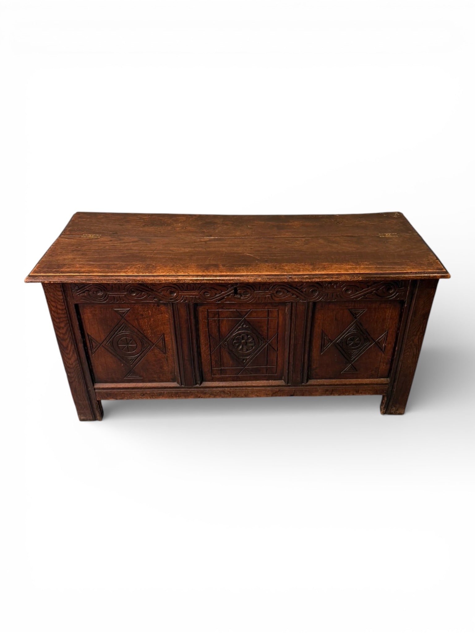 Very Early English Carved Oak Blanket Chest (Coffer), 17th/18th Century (1 of 5)