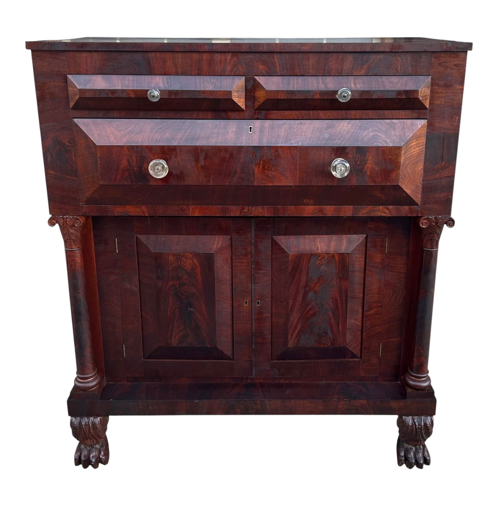 Federal Mahogany Press Chest or Sideboard, Early 19th Century (1 of 4)