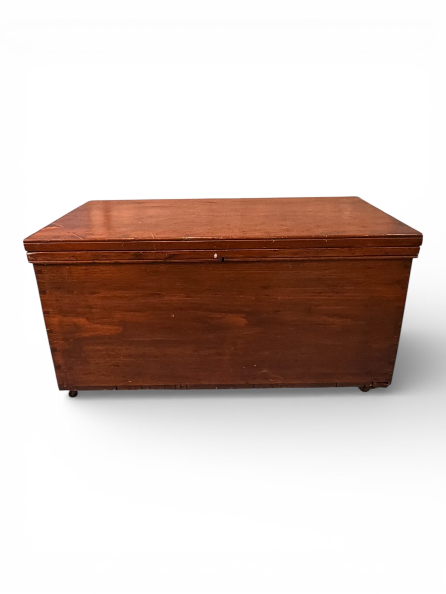 Early American Pine Blanket Chest (1 of 4)