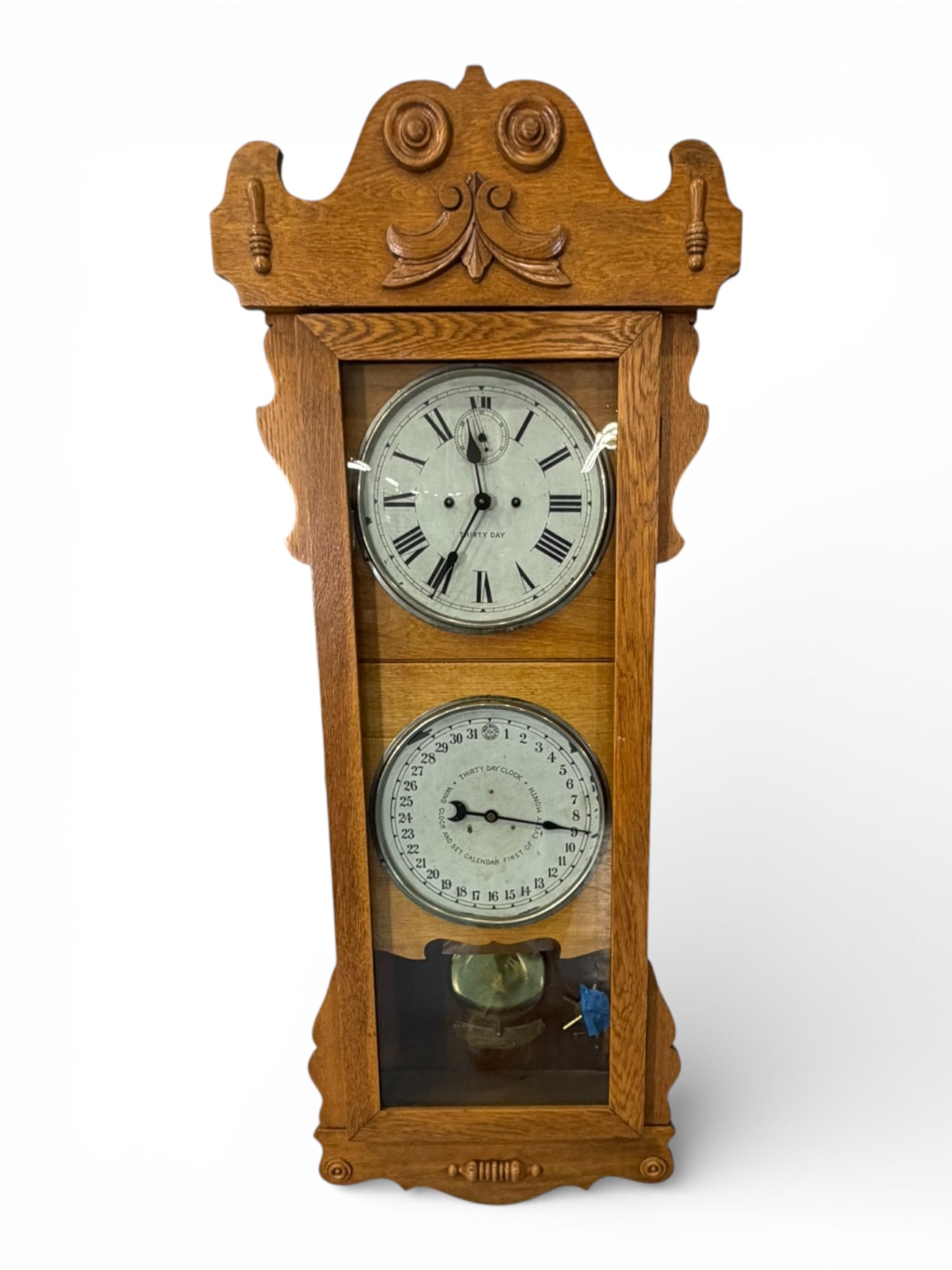 New Haven “Rutland?? Oak Thirty-Day Wall Clock with Calendar Dial (1 of 5)