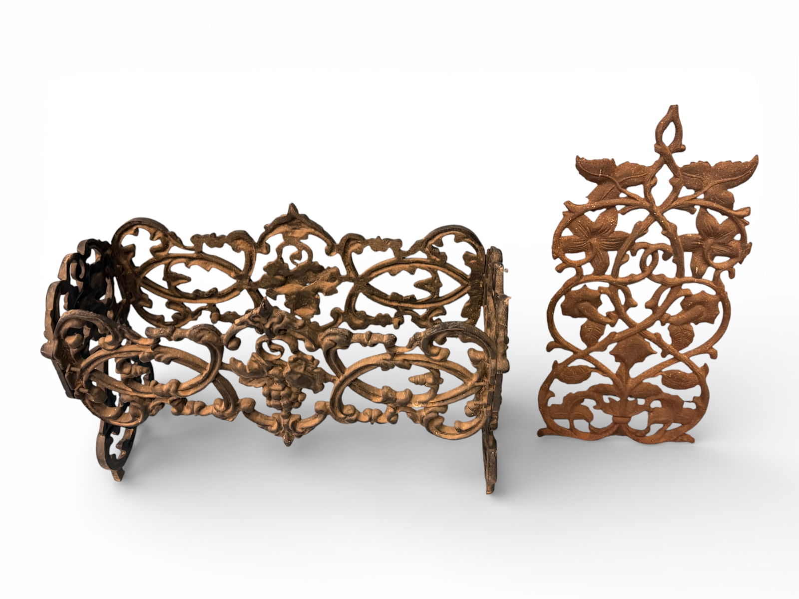 Group Lot: Cast Iron Planter and Rococo Revival Garden Railing Element, Pelham Estate (1 of 3)
