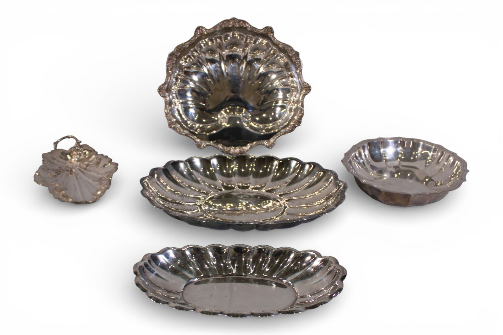 Five-Piece Silverplate Serving Bowl and Tray Grouping (1 of 8)