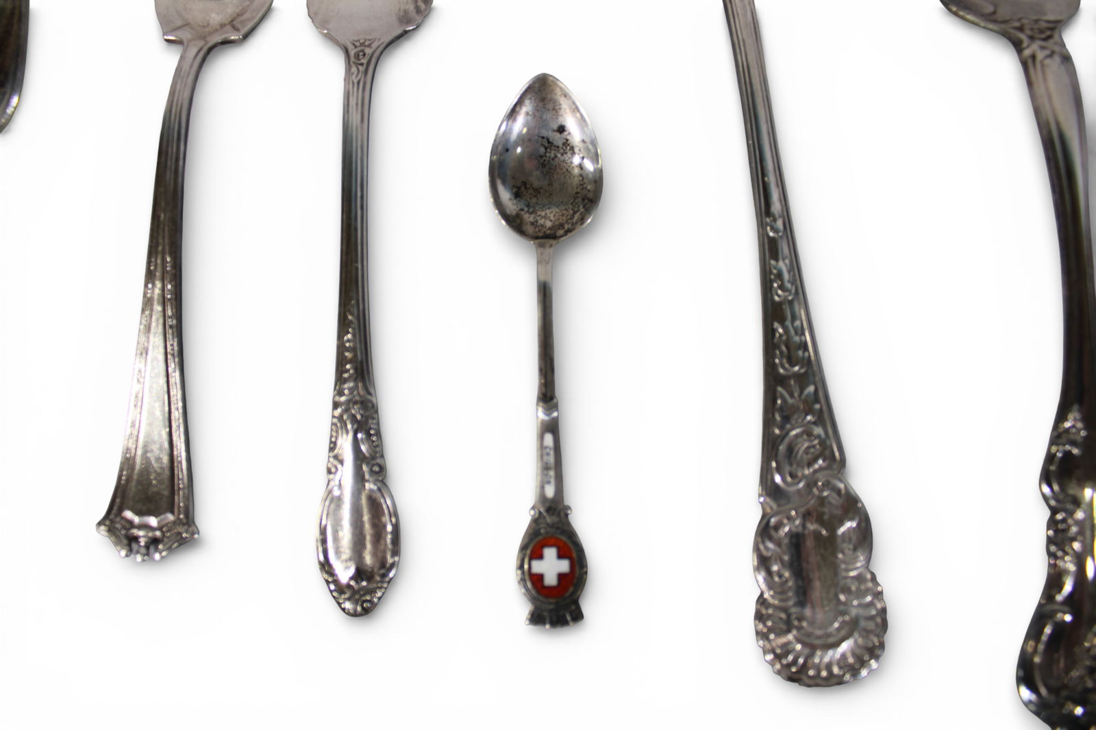 Assorted Silverplate Flatware and Serving Pieces, 12 Pieces - 4