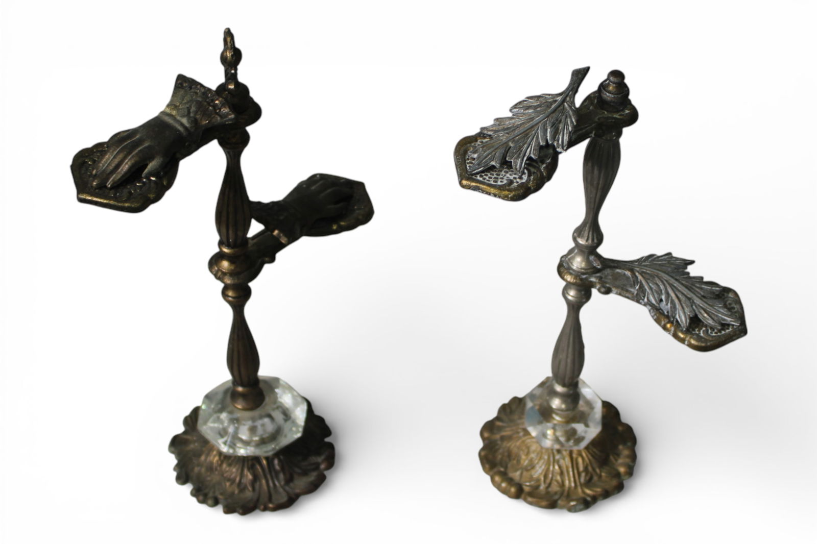 Pair of Figural Bronze-Tone Calling Card or Desk Letter Stands (1 of 5)