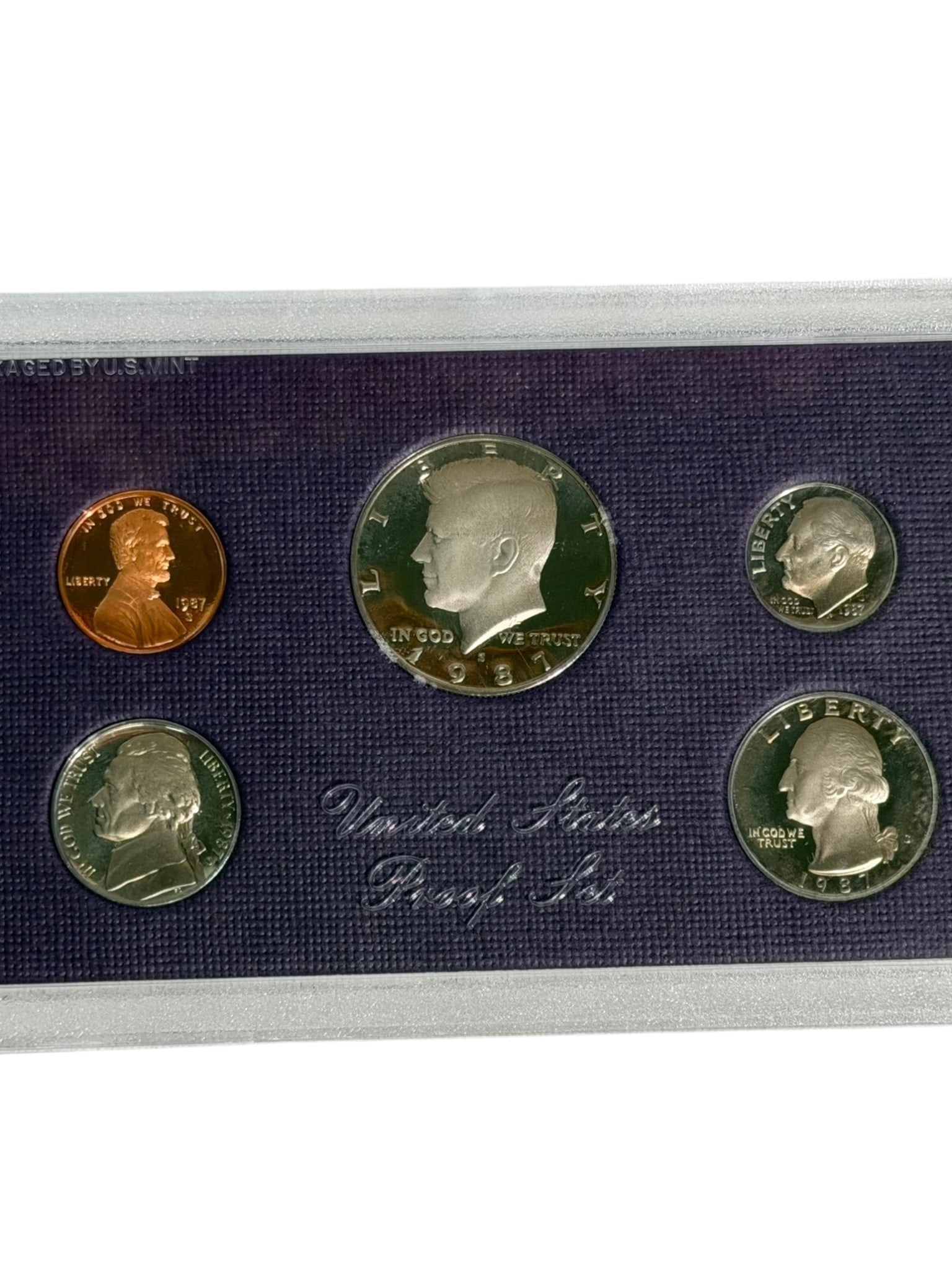 Bicentennial & Late 20th Century U.S. Mint Set Group, Including 1976 Dual-Mint Issues and 1981 Proof: Attractive collector group anchored by two 1976 United States Bicentennial Uncirculated Coin Sets, featuring the special dual-dated “1776–1976” designs on the Washington quarter, Kennedy hal