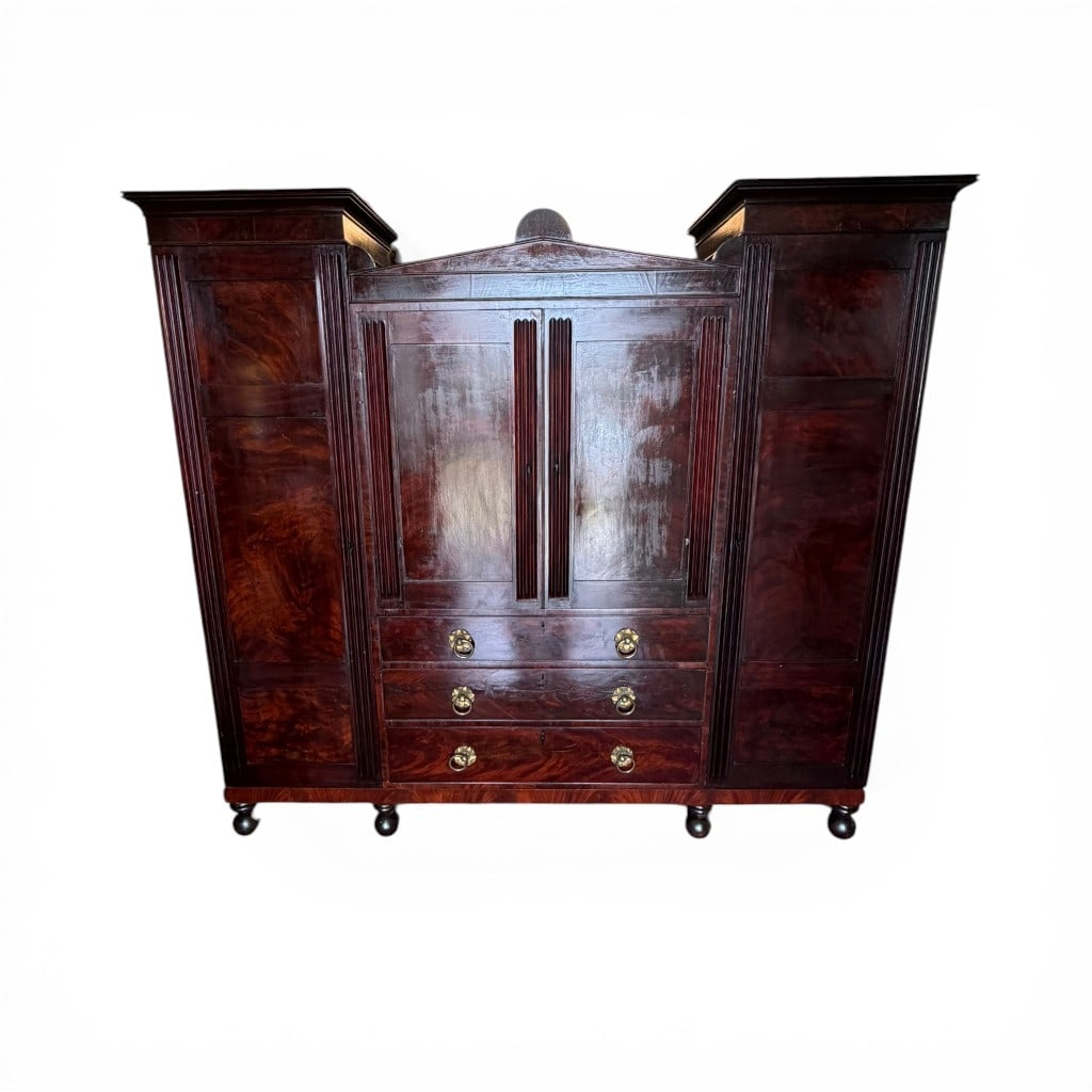 Important Baltimore Classical Carved Reeded Mahogany Winged Wardrobe, Attr. to the Workshop of John (1 of 16)