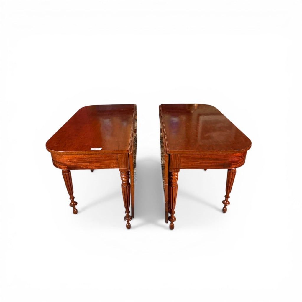 American Classical Mahogany Drop-Leaf Dining Table - 12