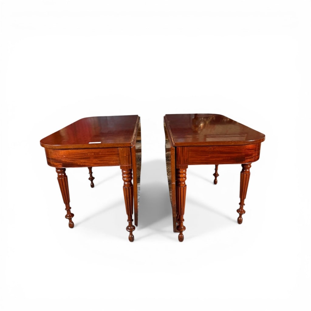 American Classical Mahogany Drop-Leaf Dining Table - 13