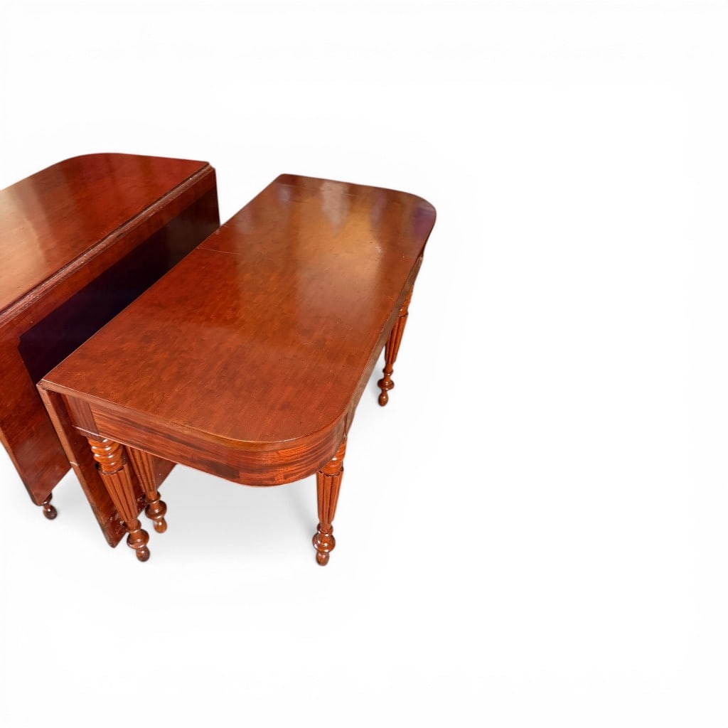 American Classical Mahogany Drop-Leaf Dining Table - 14