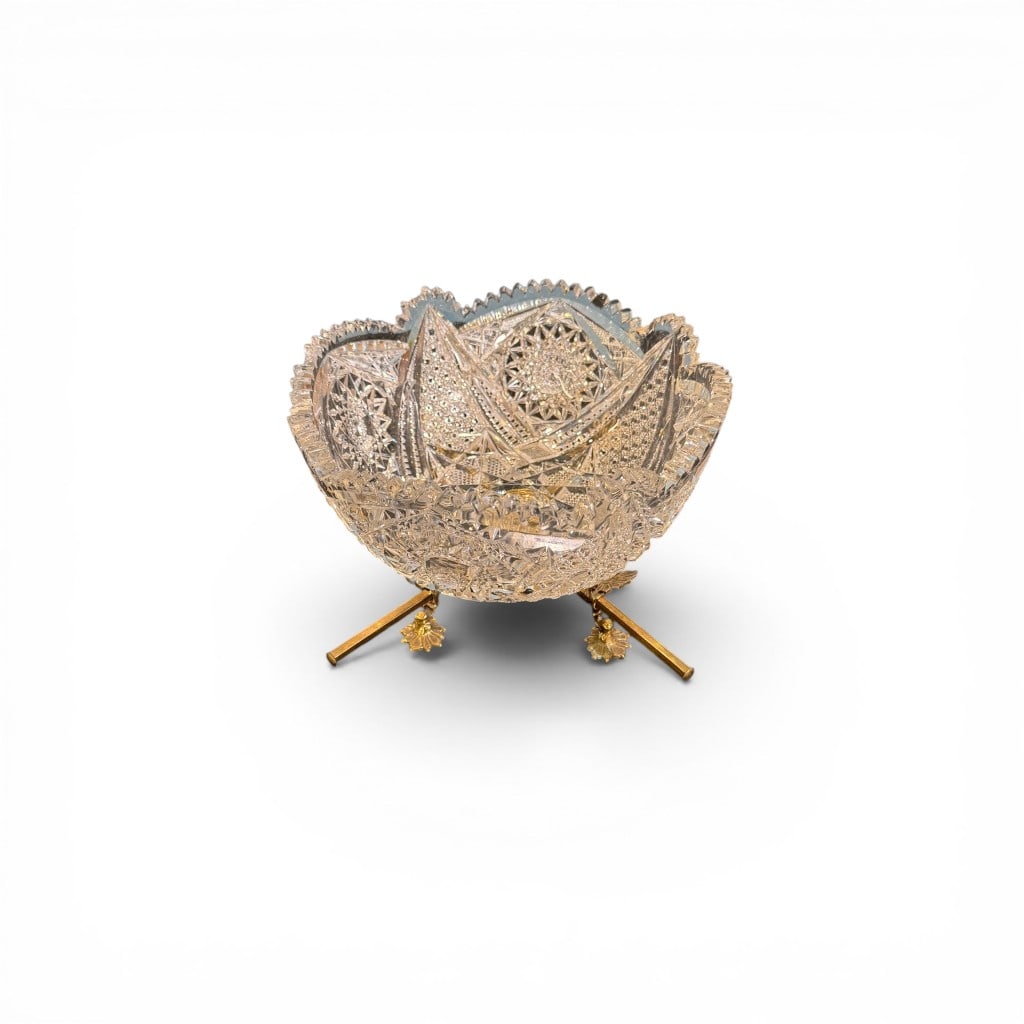 American Brilliant Period Cut Glass Bowl with Gilt Metal Stand: Fine American Brilliant Period cut glass bowl, late 19th to early 20th century, executed with dense and highly skilled hand-cut decoration including hobstars, pinwheels, crosshatching, and intricate