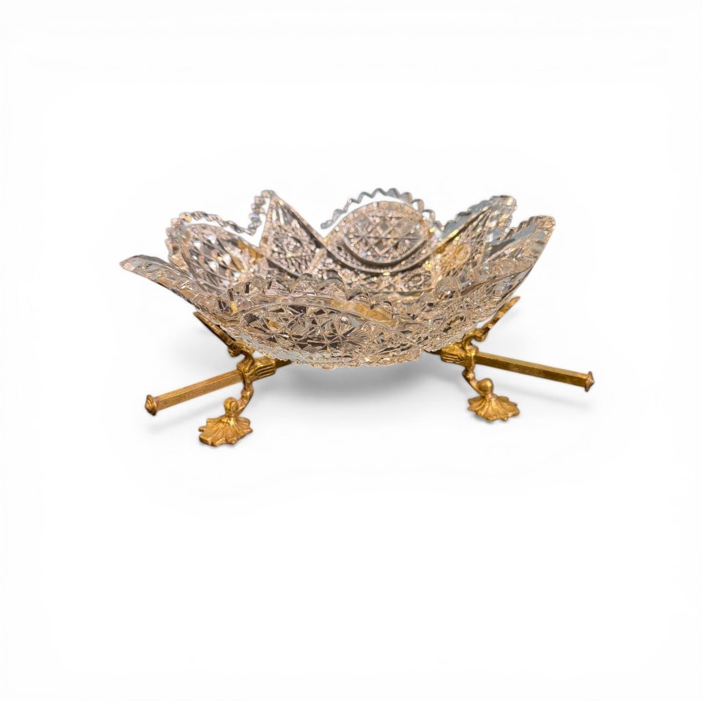 American Brilliant Period Cut Glass Bowl with Gilt Metal Stand: American Brilliant Period cut glass bowl, late 19th to early 20th century, exhibiting finely executed hand-cut decoration with dense geometric patterning including hobstars, fans, crosshatching, and