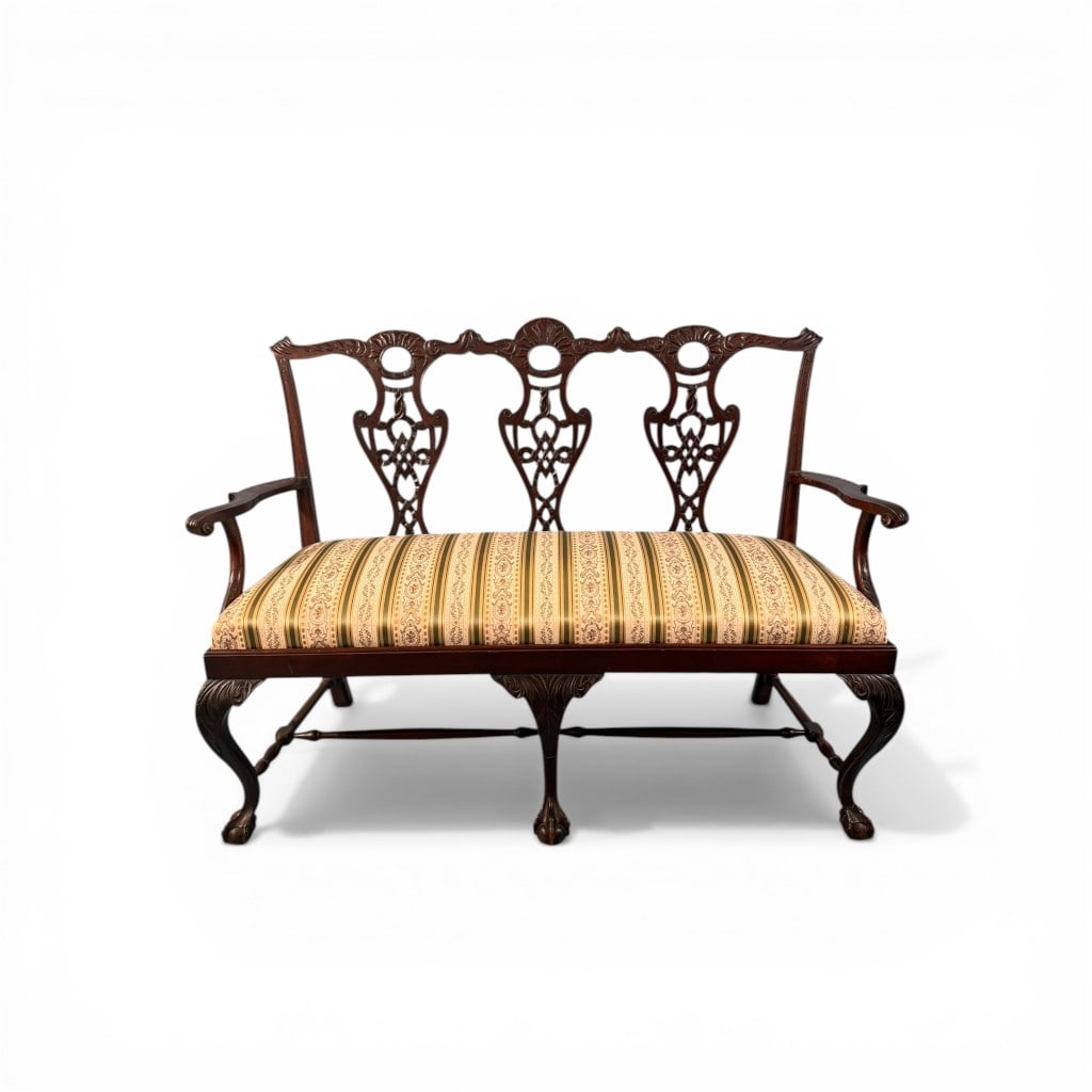 Chippendale Style Mahogany Triple-Back Settee (1 of 11)