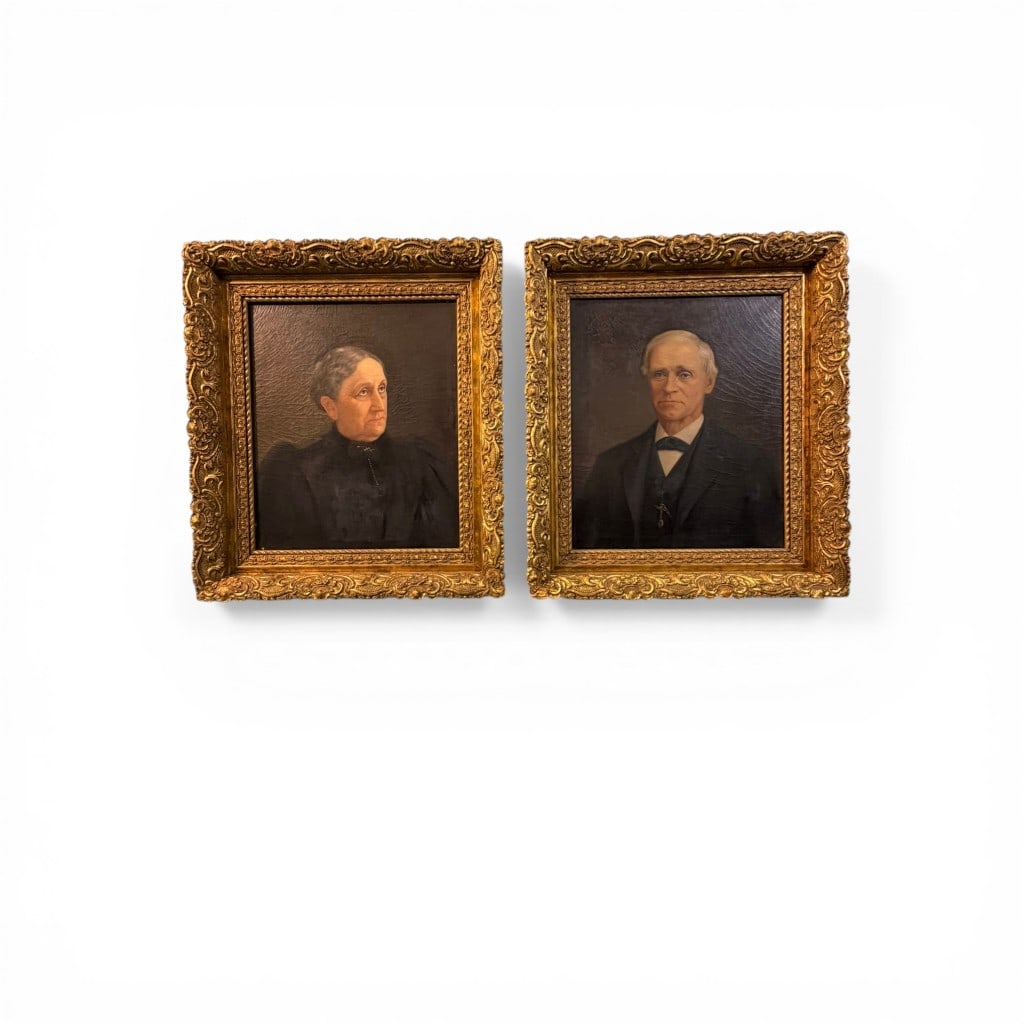 Pair of Late 19th Century Portraits of a Gentleman and Lady, Oil on Canvas (1 of 4)