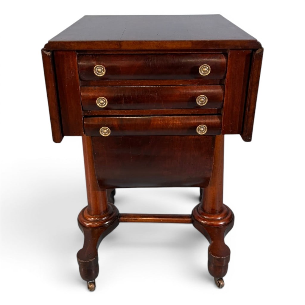 Boston Classical Mahogany Drop-Leaf Work / Sewing Table, Possibly Vose, c. 1820?1830 (1 of 14)