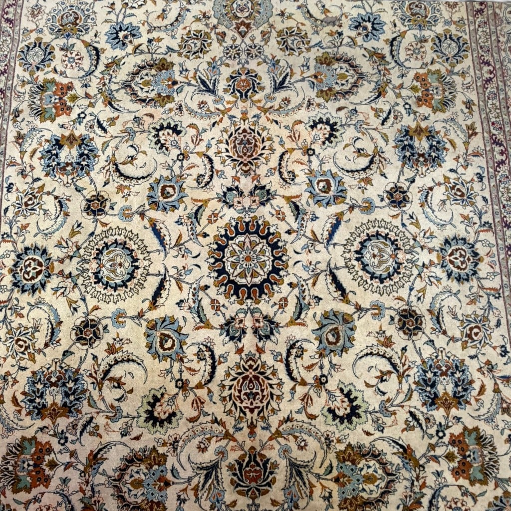 Persian Style Hand Knotted Floral Carpet, 13 ft 9 in x 10 ft 5 in (1 of 2)