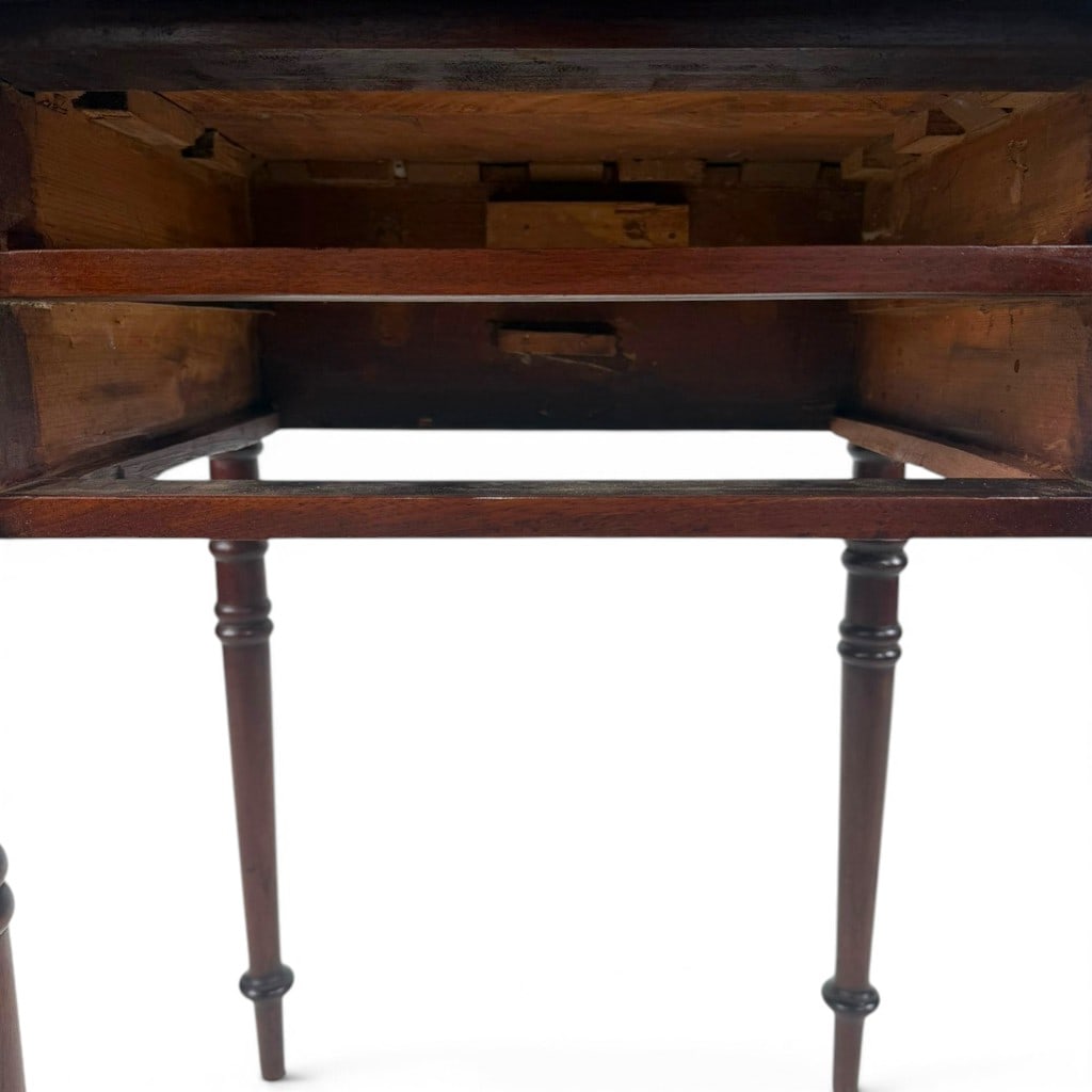 Sheraton Mahogany Cookie-Corner Work Table - 10